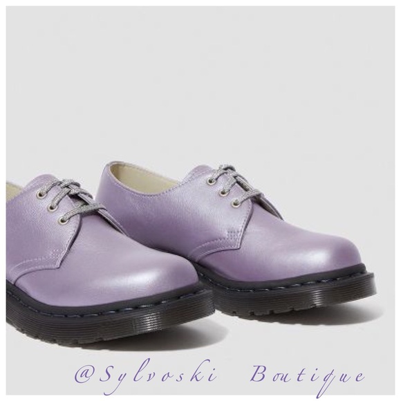 Dr. Martens Shoes - 🆕 Dr. Martens 1461 Derby NWT